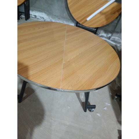 勝芳大圓桌 折疊桌批發(fā) 家用折疊大圓桌 腳輪桌 簡易餐桌 飯店餐桌 圓桌 酒店桌 可移動(dòng)餐桌 餐廳家具 飯店家具 軍龍家具